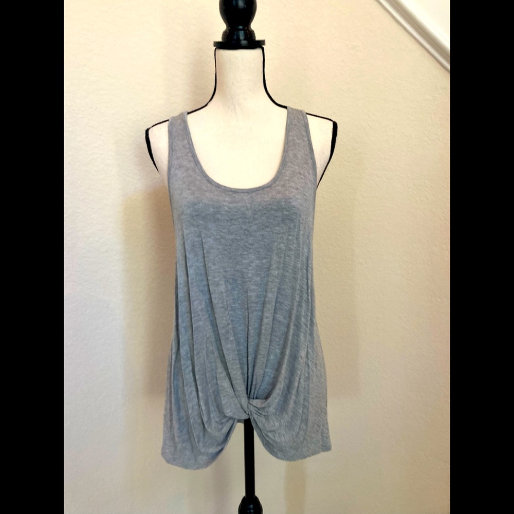 Gray stylish tank size large from Ella Blue